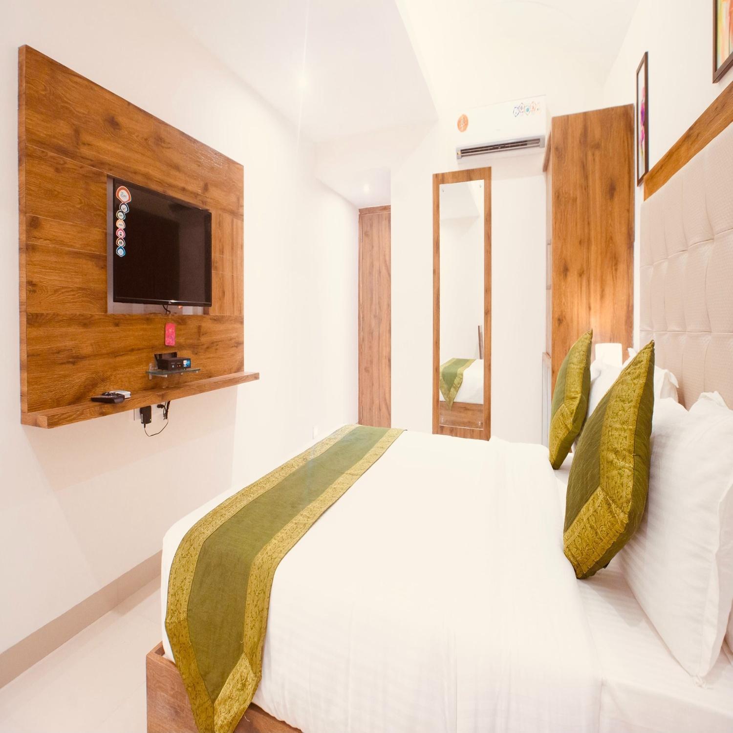Hotel Crystal Inn Plaza Delhi Airport Nuova Delhi Esterno foto